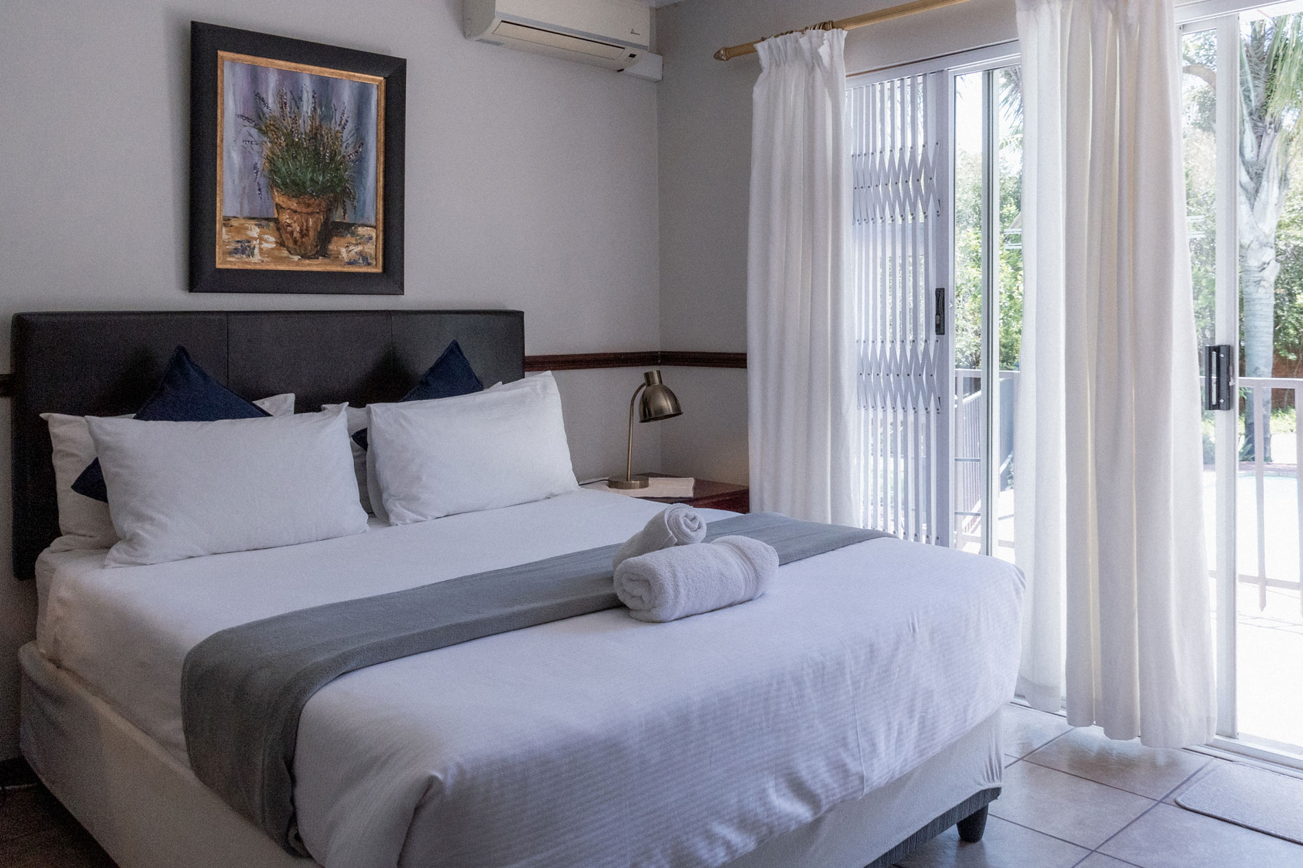 Room 4 at Park Living Guesthouse — photo 2