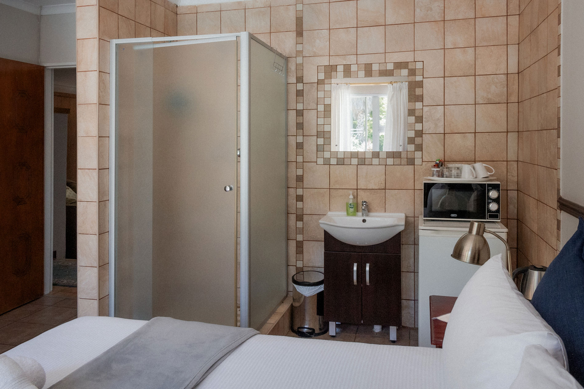 Room 4 at Park Living Guesthouse — photo 7