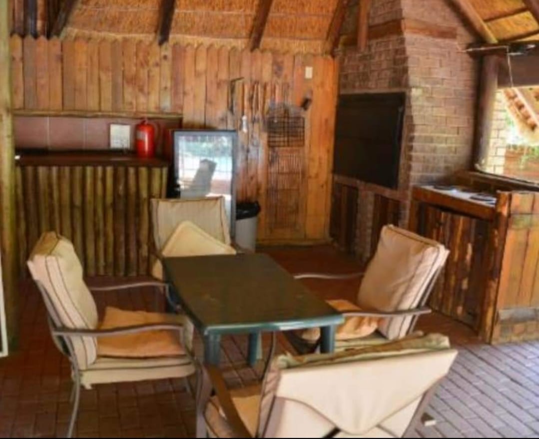 Family Room 6 at Park Living Guesthouse — photo 2
